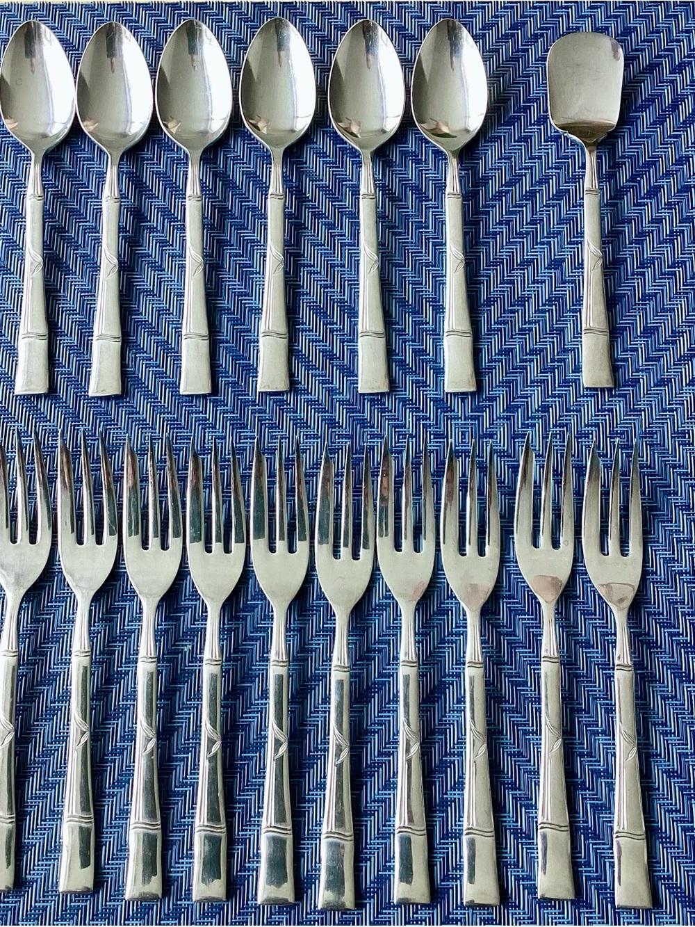 KAI BRAND Tiki Bamboo Cocktail Forks & Spoons (Set of 17)